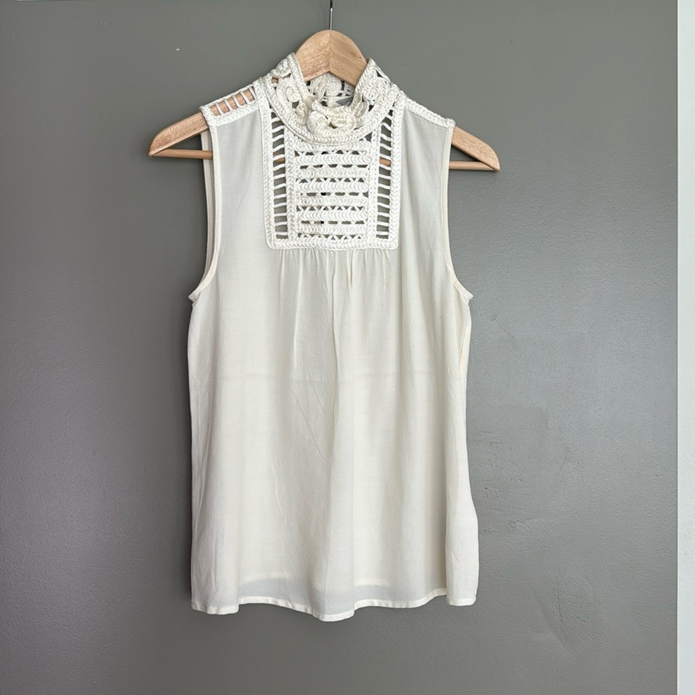 H&M CREAM SLEEVELESS EMBROIDERED BLOUSE, 6/S